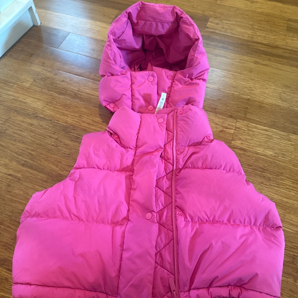 Lululemon Wunder Puff Super-Cropped Vest